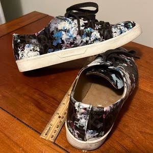 Calvin Klein Imila CK logo brown floral sneakers | Size 9